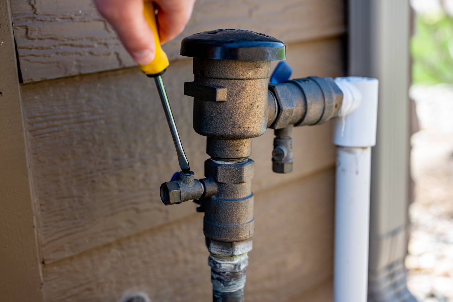 When To Worry About Sprinkler System Freezing Home Inspection Geeks